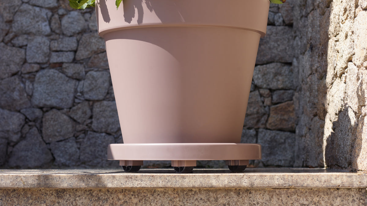 HIGH QUALITY PLASTIC SAUCERS WITH WHEELS / POT MOVER صحن البلاستيك المصنوع من اجود الانواع بعجلات