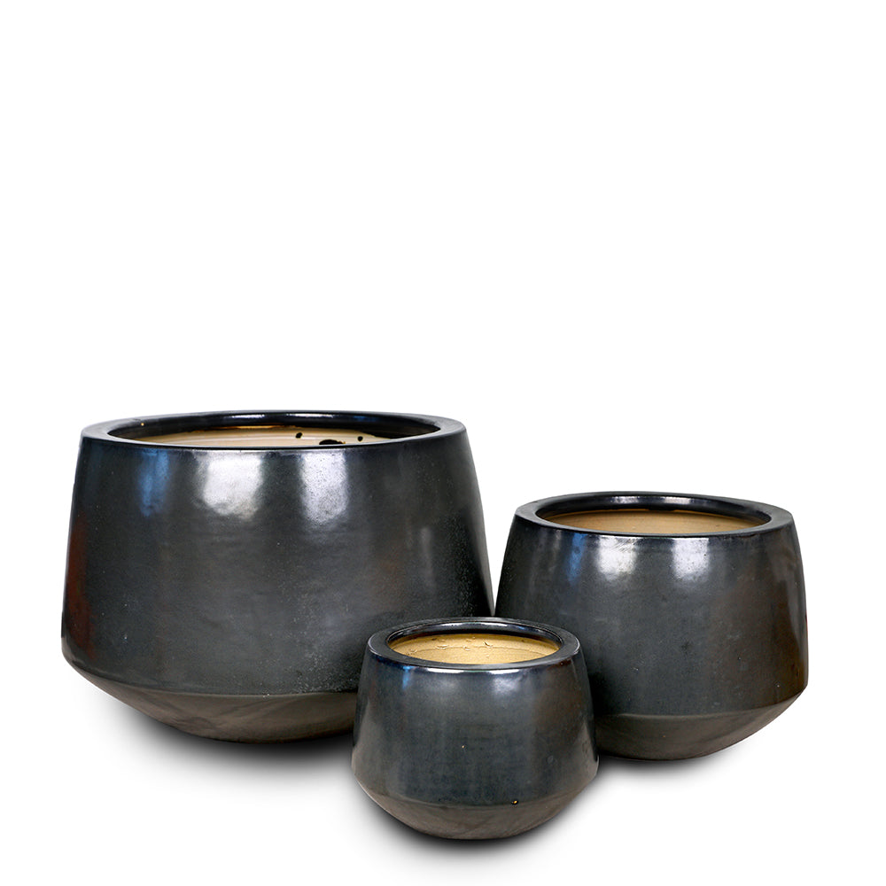 WINNIPEG MATTE BLACK CERAMIC POT - حوض وينيبيغ